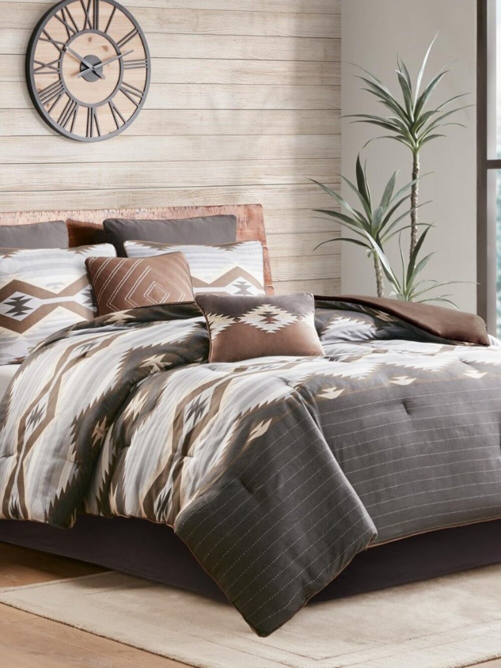 Woolrich King Comforter Set, Southwestern Aztec 8 Piece Bedding Set, Oversized